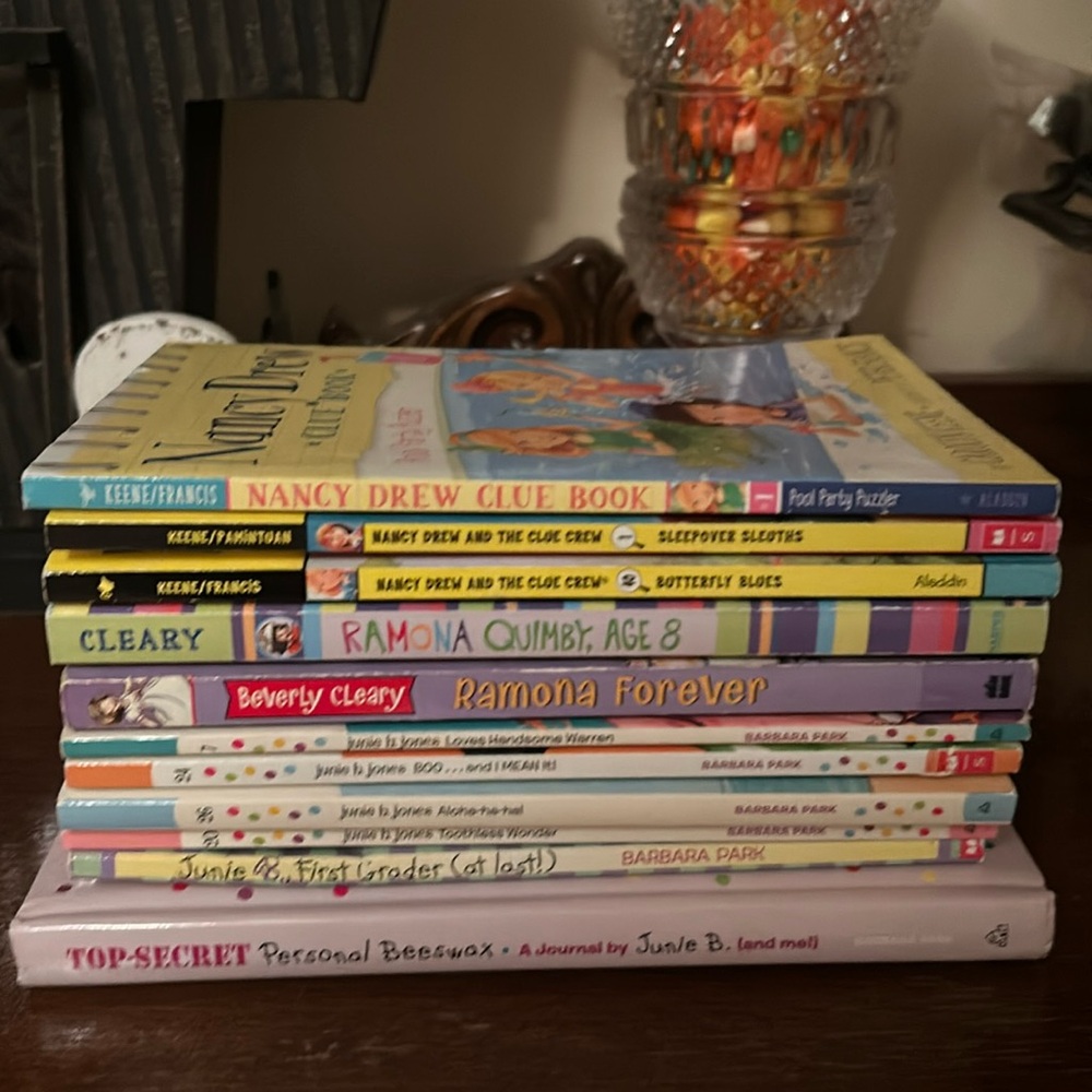 Bundle of 11 children books